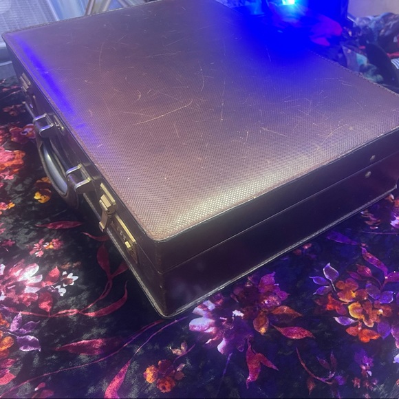 1960s Bottega Venetta briefcase - Picture 5 of 7